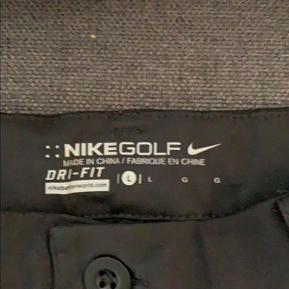 Men’s Dri-fit Nike Golf shorts - Picture 2 of 5